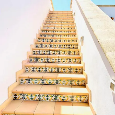 Guest house Canova Luxury A Pochi Passi Dal Centro Favignana