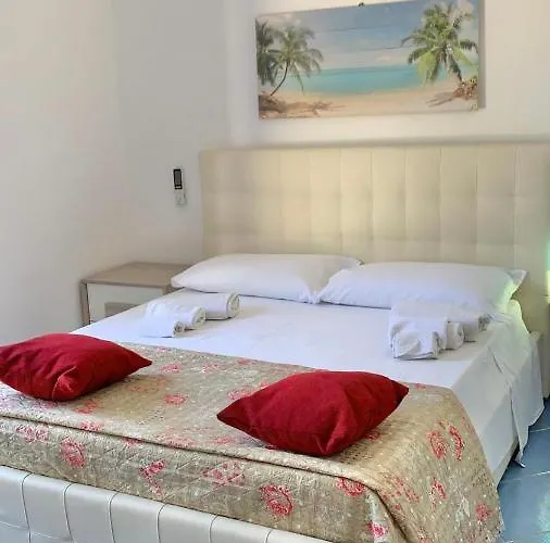 Canova Luxury A Pochi Passi Dal Centro 4* Favignana