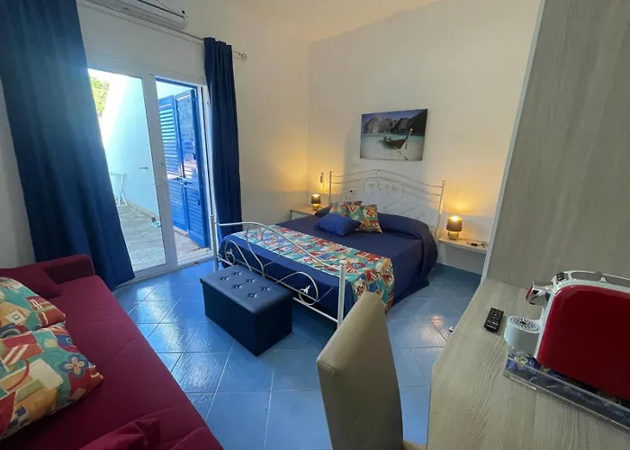 Canova Luxury A Pochi Passi Dal Centro 4*