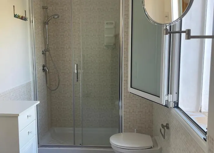 Canova Luxury A Pochi Passi Dal Centro Guest house 4*